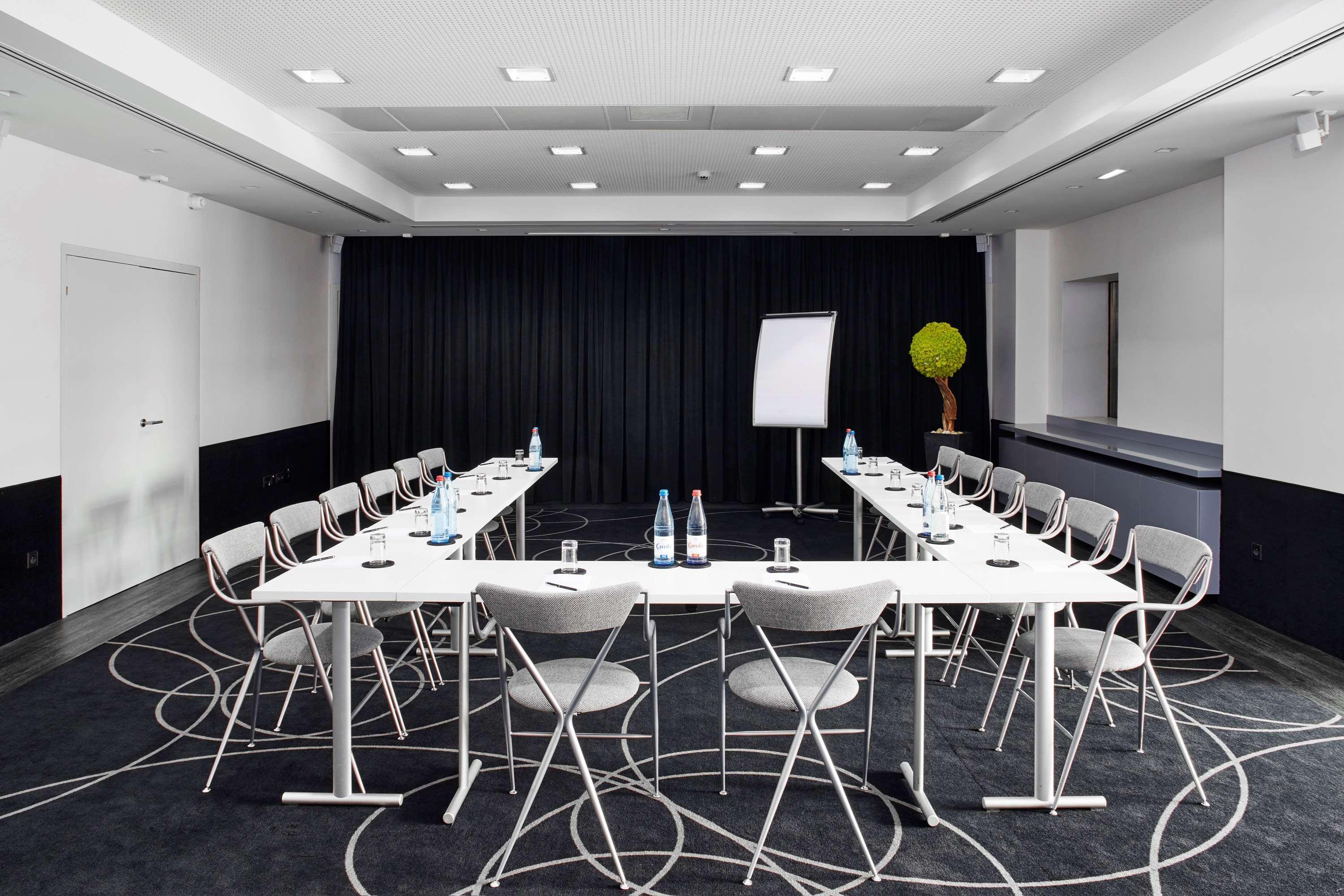 Hotel & Spa Regent Petite France Strasbourg Ngoại thất bức ảnh Meeting room