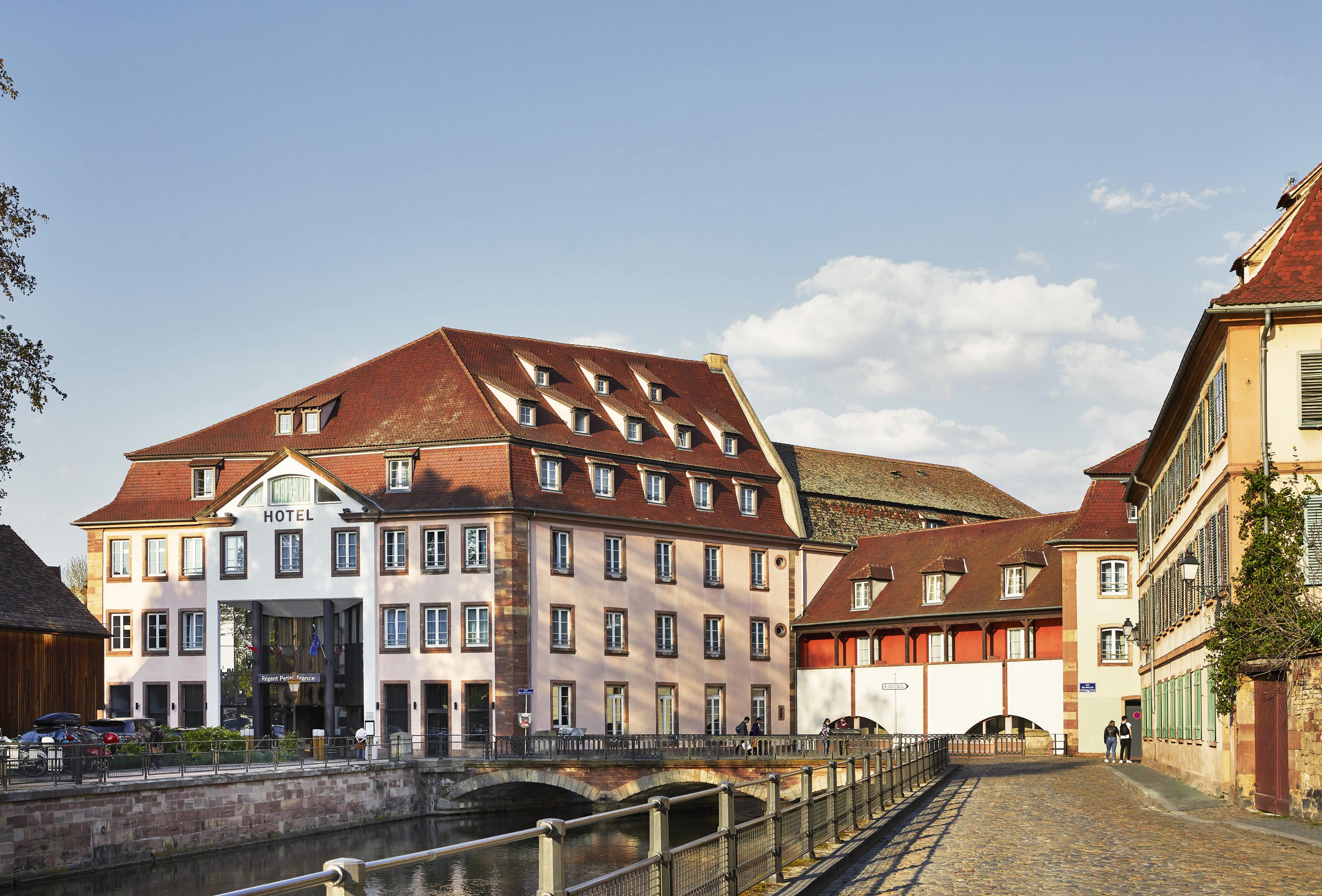 Hotel & Spa Regent Petite France Strasbourg Ngoại thất bức ảnh The old town of Altkötzschenbroda