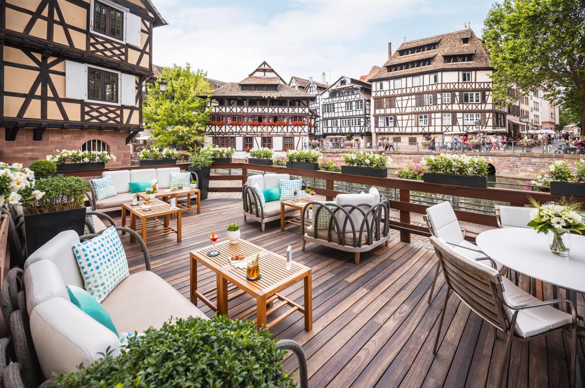 Hotel & Spa Regent Petite France Strasbourg Ngoại thất bức ảnh Terrace of the hotel