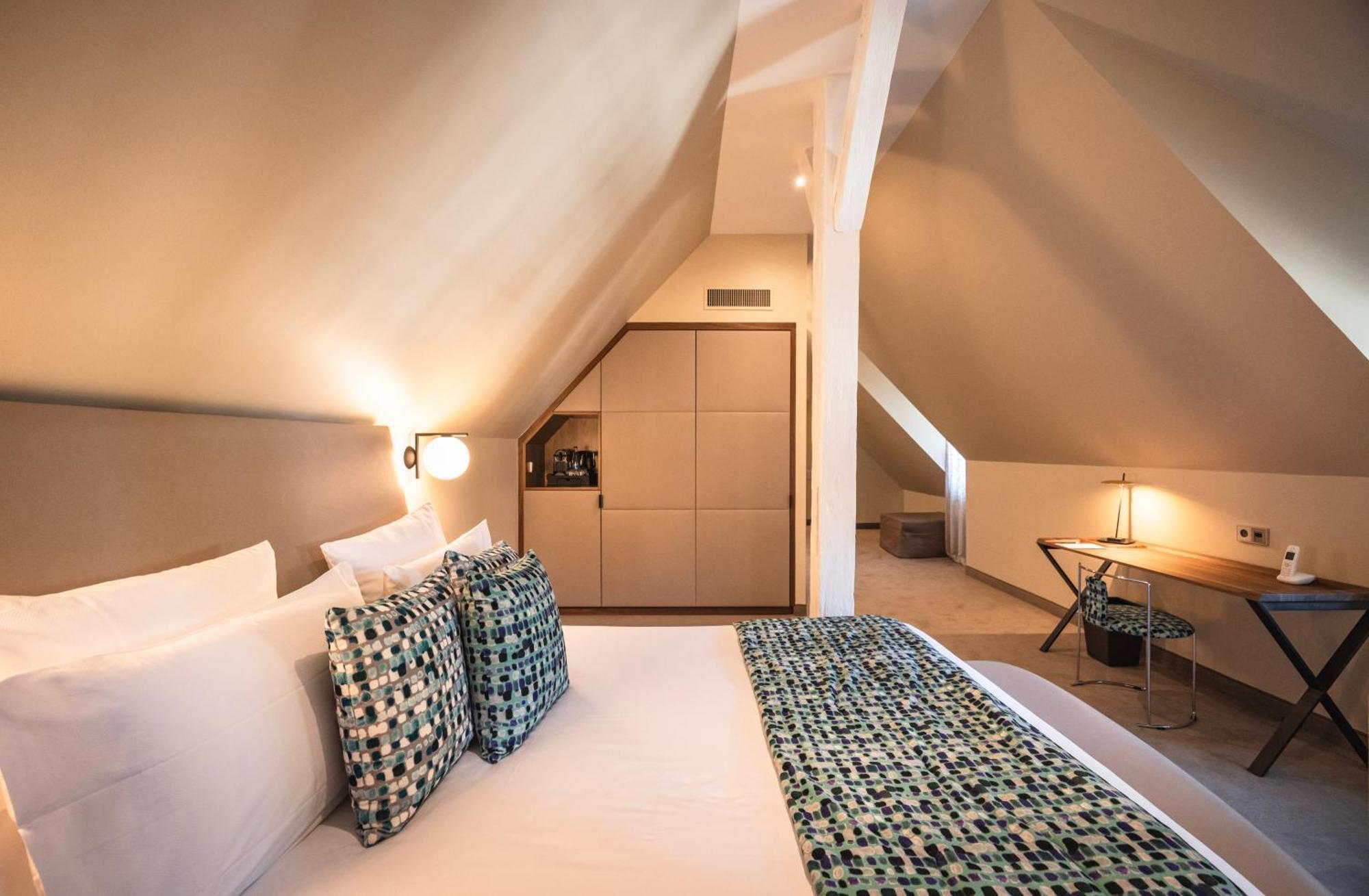 Hotel & Spa Regent Petite France Strasbourg Ngoại thất bức ảnh A room at the hotel