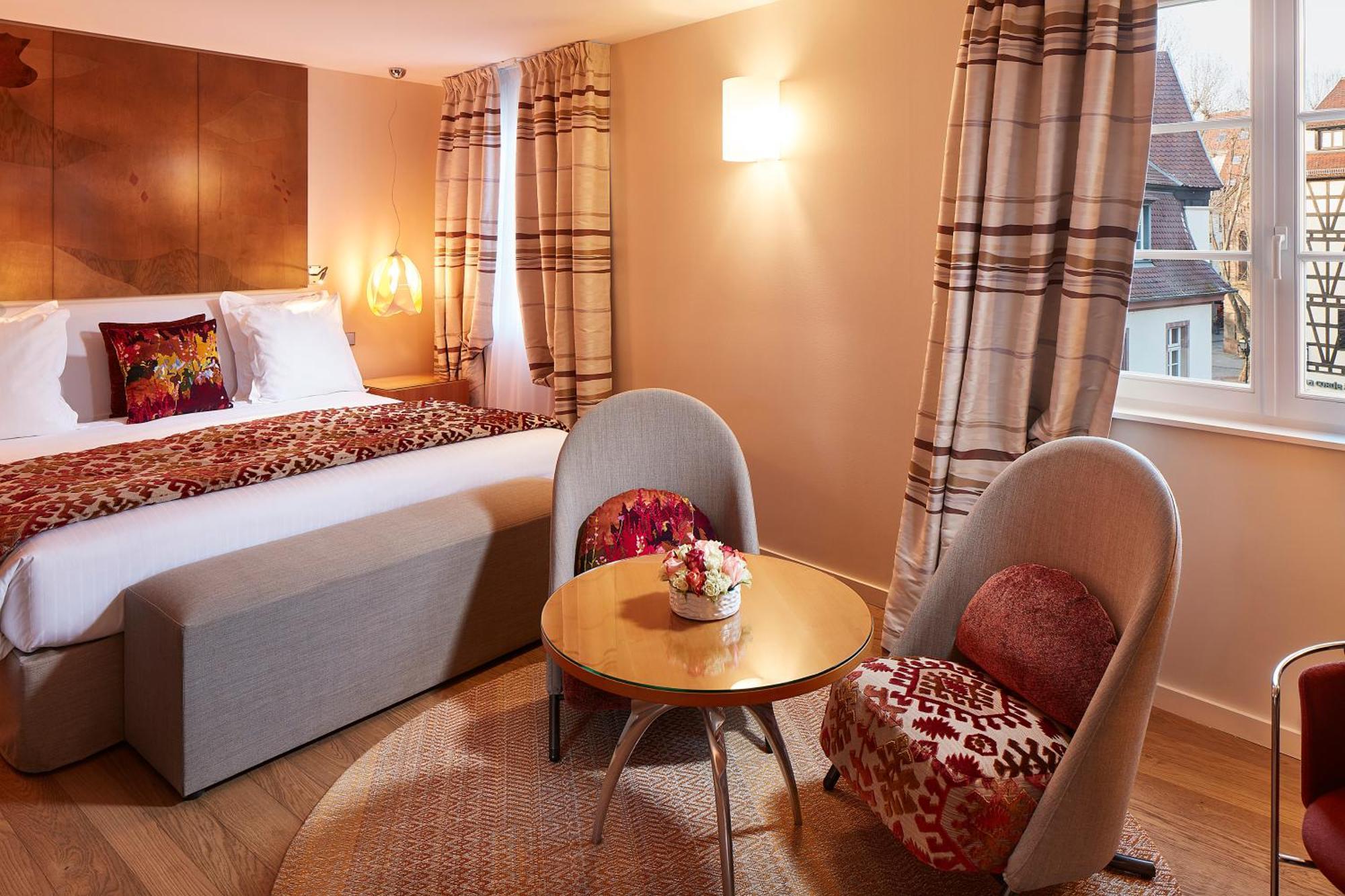 Hotel & Spa Regent Petite France Strasbourg Ngoại thất bức ảnh A room at the hotel